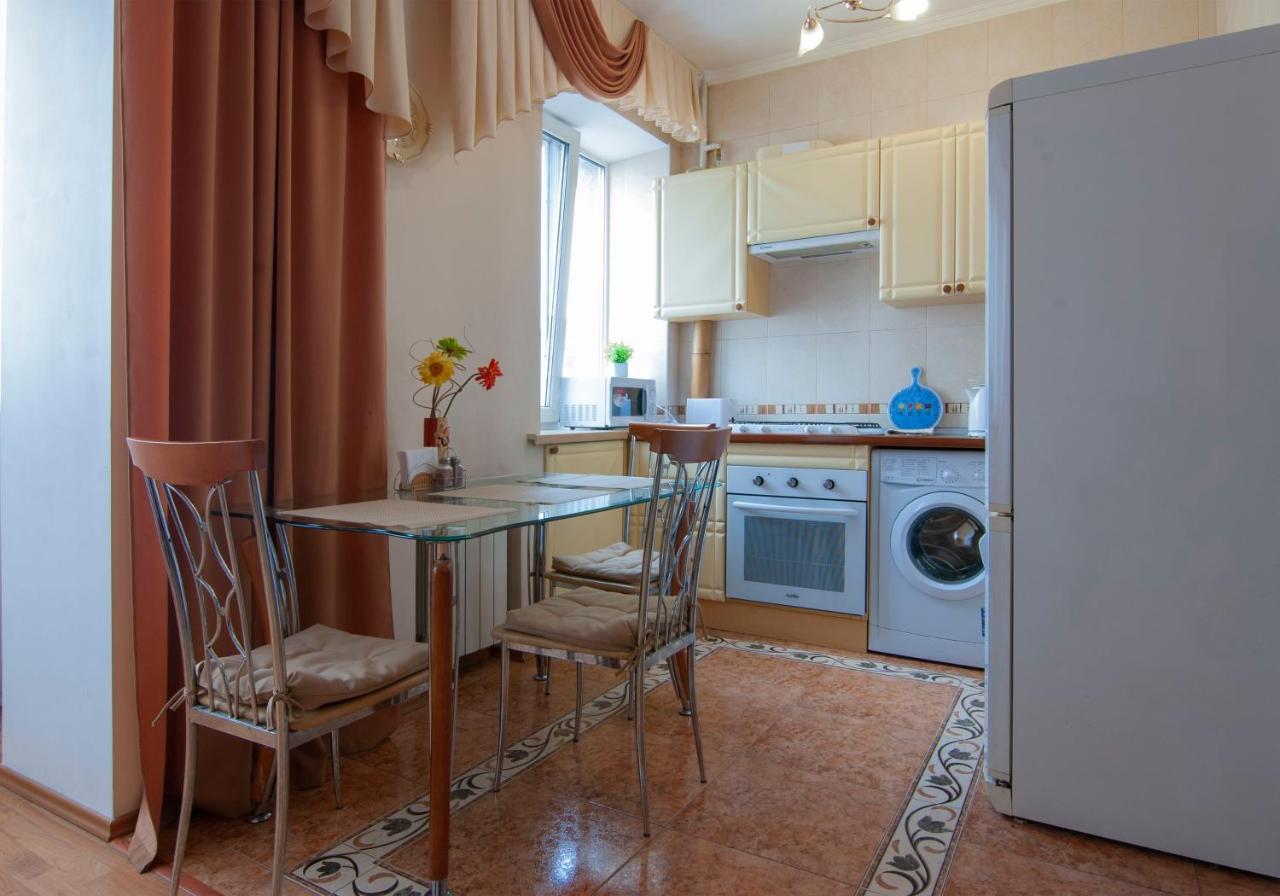 Home Hotel Apartments On Khreshchatyk Area Киев Экстерьер фото