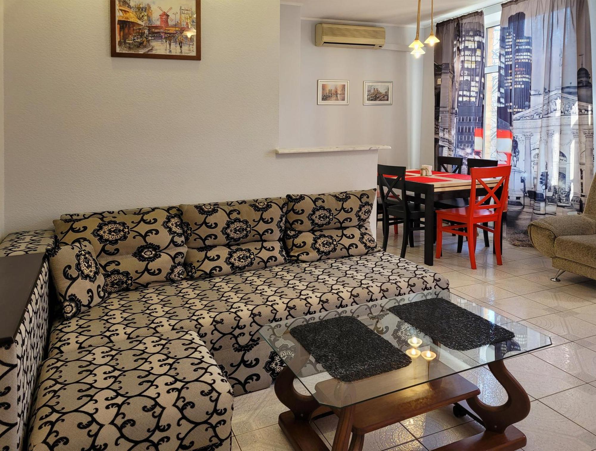 Home Hotel Apartments On Khreshchatyk Area Киев Экстерьер фото