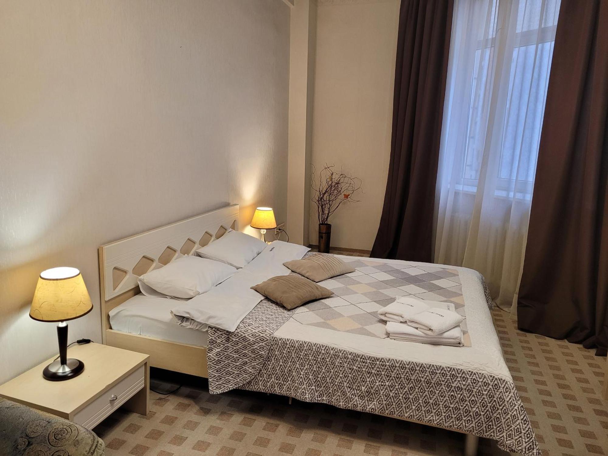 Home Hotel Apartments On Khreshchatyk Area Киев Экстерьер фото