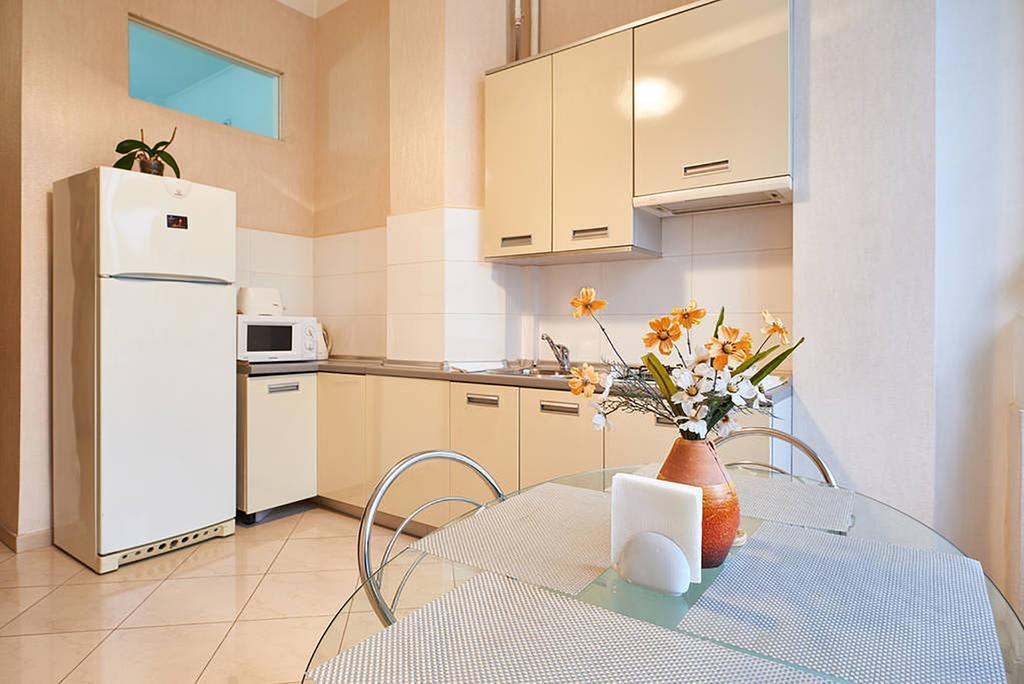 Home Hotel Apartments On Khreshchatyk Area Киев Экстерьер фото