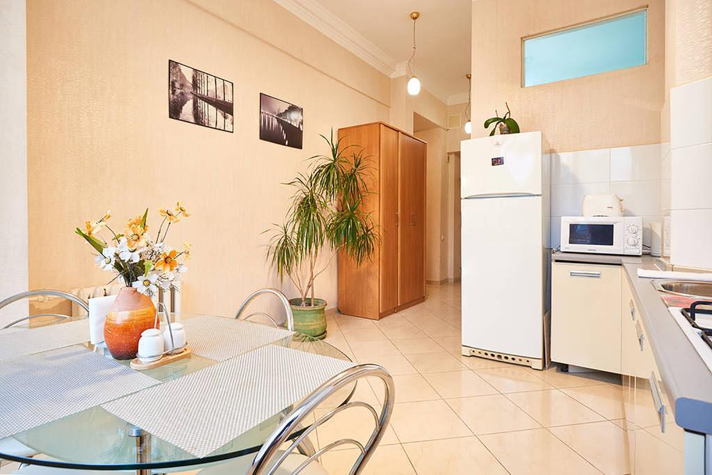 Home Hotel Apartments On Khreshchatyk Area Киев Экстерьер фото