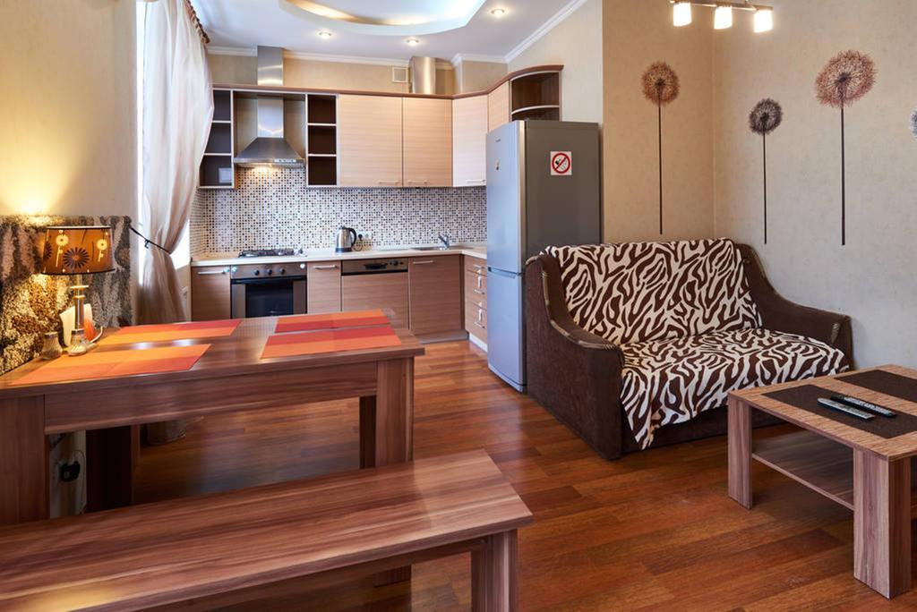 Home Hotel Apartments On Khreshchatyk Area Киев Экстерьер фото